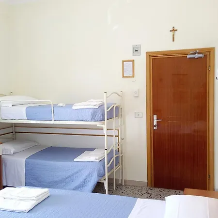 Tre Stelle Hotel 3*